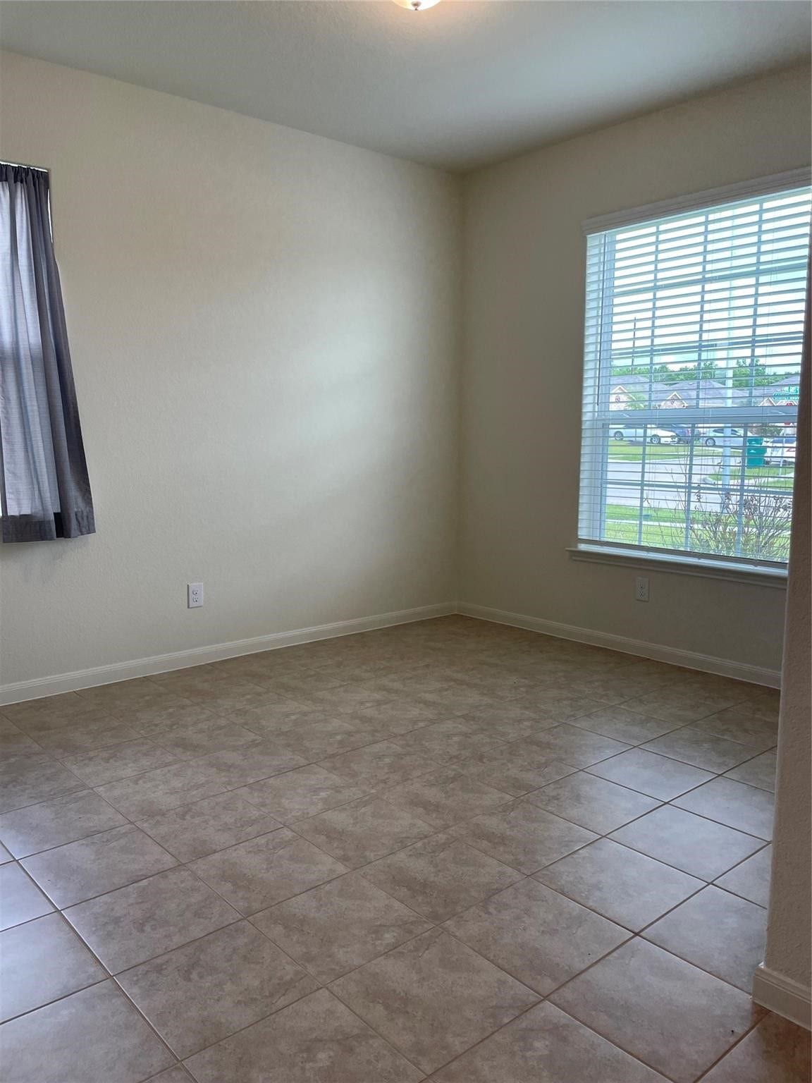 9402 Garnet Grove Drive, Iowa Colony, TX 77583 9402 Garnet Grove Drive, Iowa Colony, TX 77583