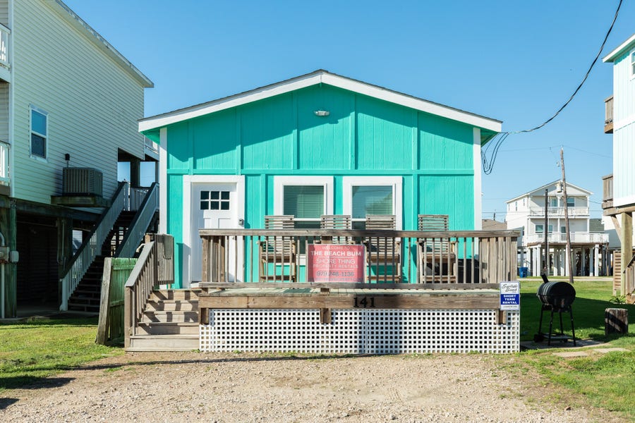 Property photo for 141 Howard Avenue, Surfside Beach, TX