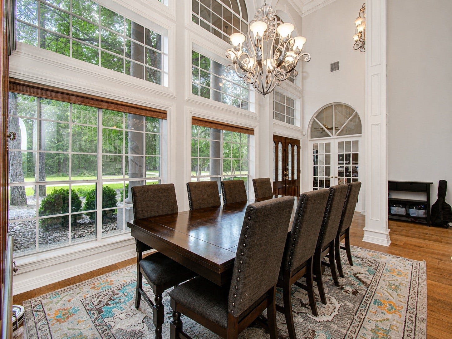 110 Capstone Circle, The Woodlands, TX 77381 110 Capstone Circle, The Woodlands, TX 77381