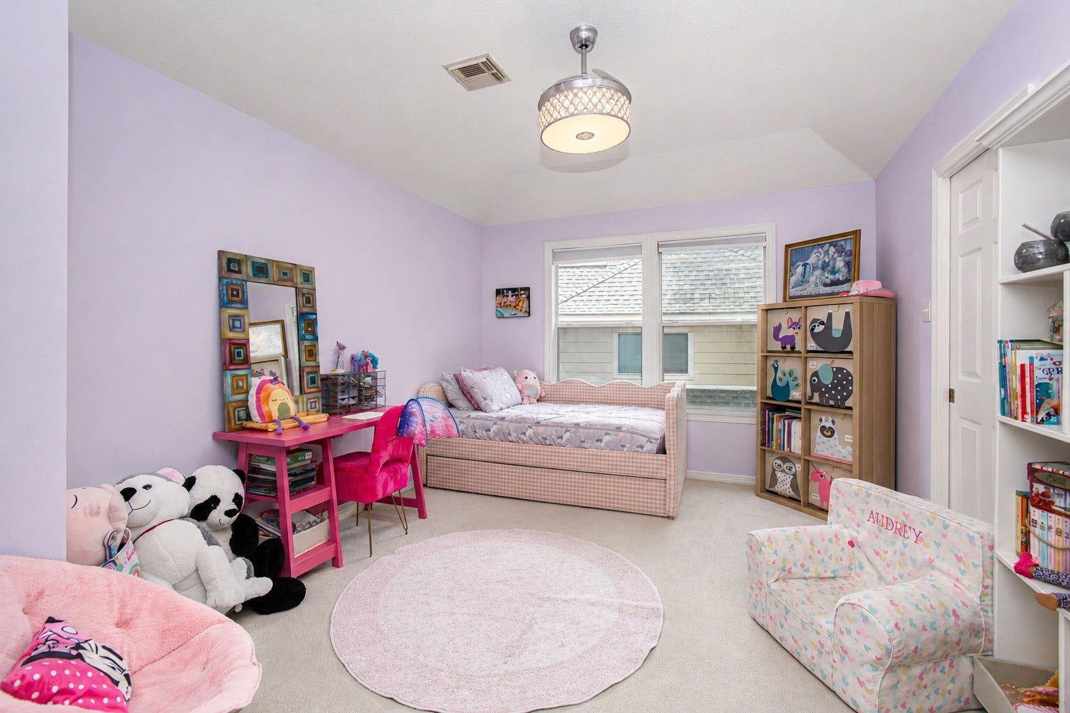 110 Capstone Circle, The Woodlands, TX 77381 110 Capstone Circle, The Woodlands, TX 77381