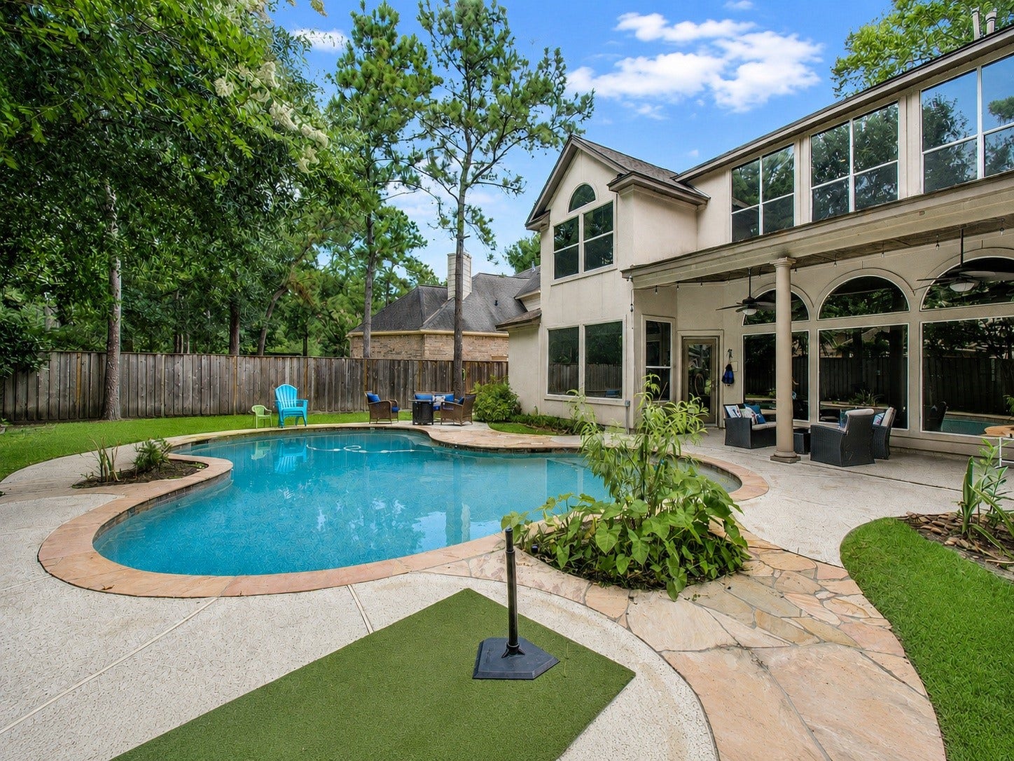 110 Capstone Circle, The Woodlands, TX 77381 110 Capstone Circle, The Woodlands, TX 77381