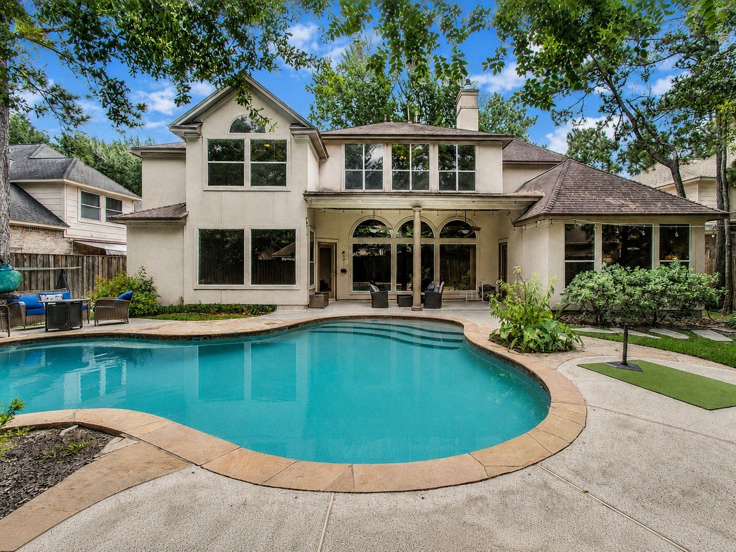 110 Capstone Circle, The Woodlands, TX 77381 110 Capstone Circle, The Woodlands, TX 77381