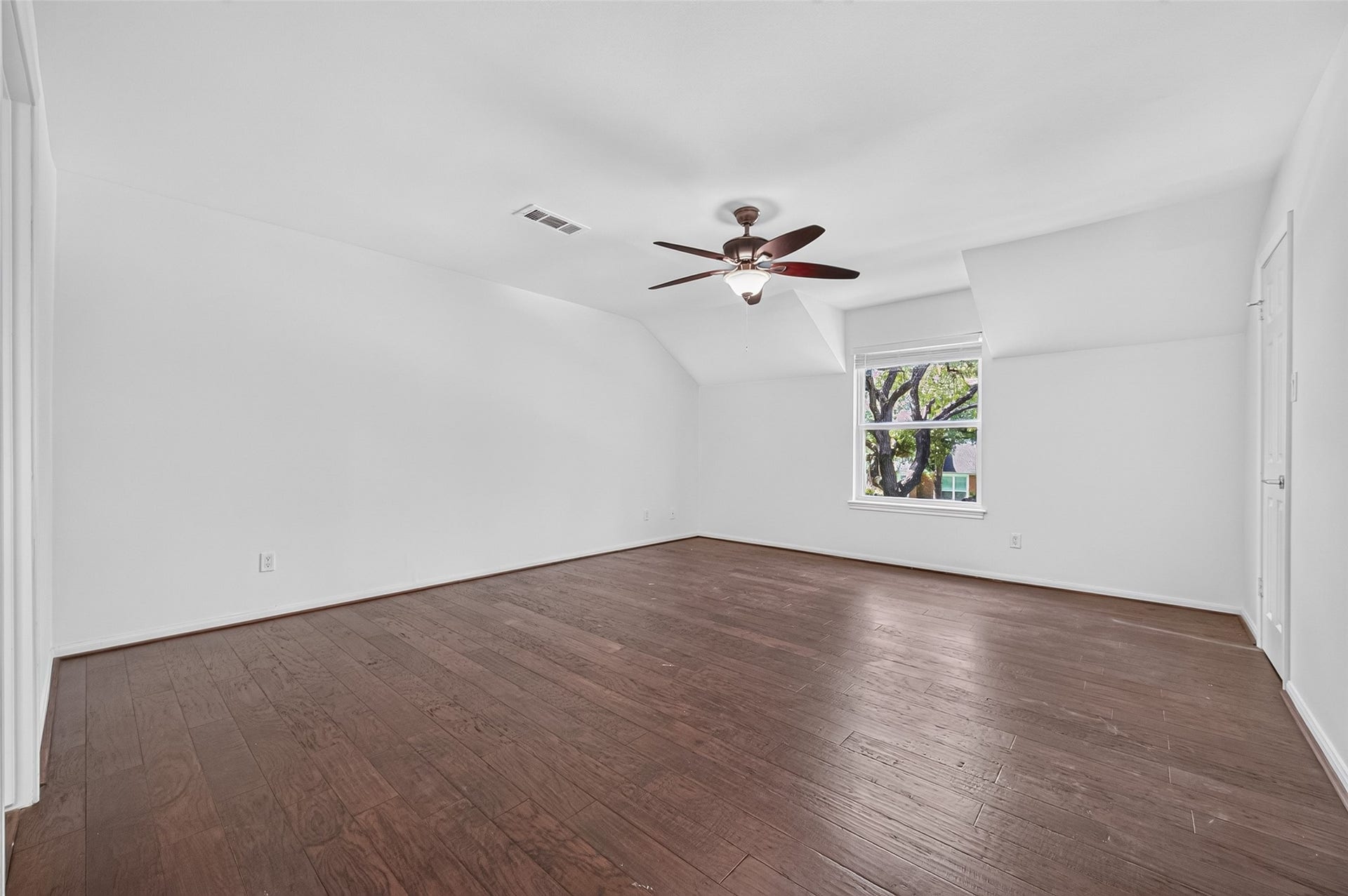 11315 Olympia Drive, Houston, TX 77077