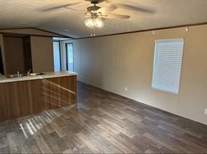 202 W Austin Street, Brazoria, TX 77422 202 W Austin Street, Brazoria, TX 77422