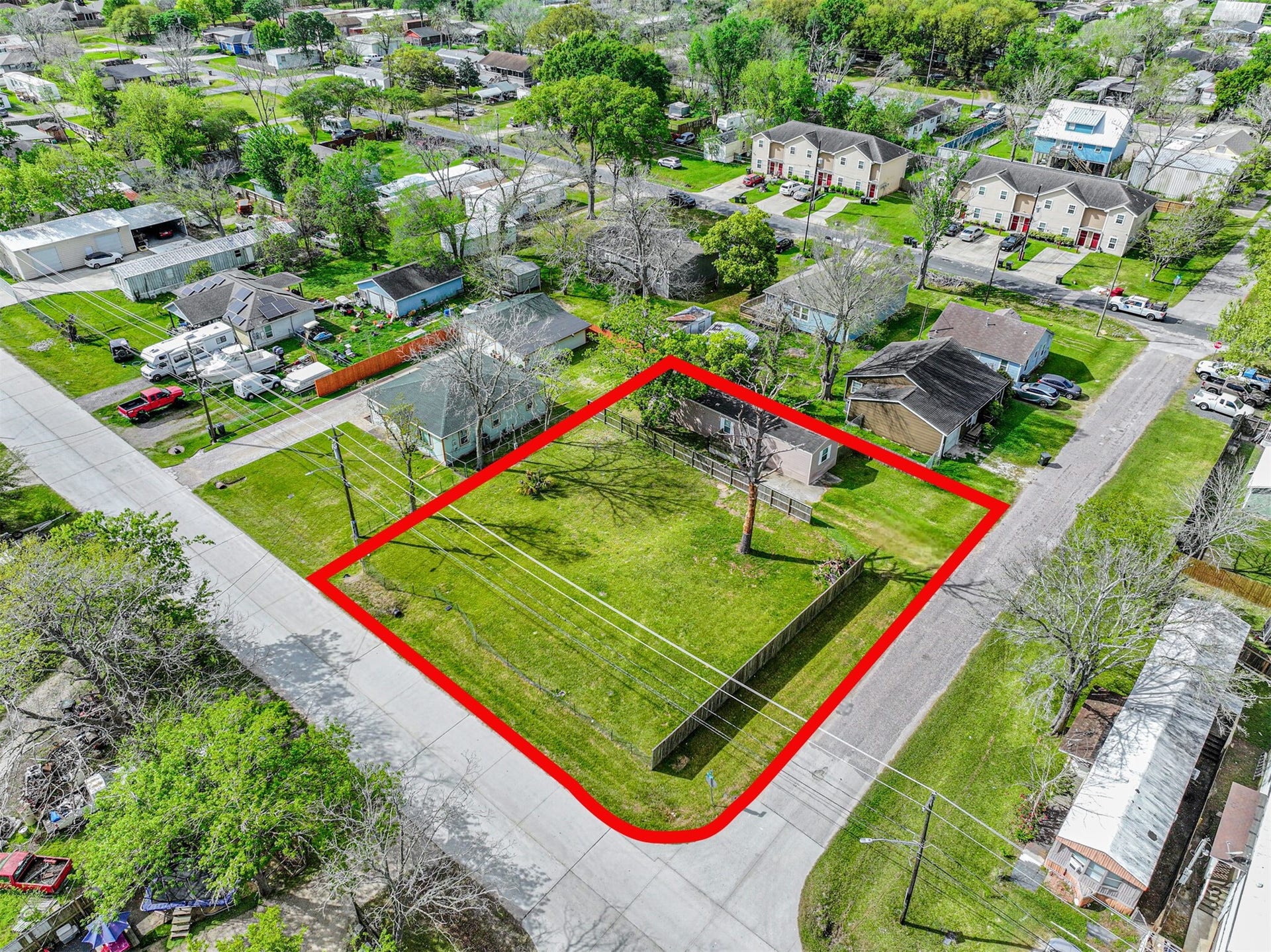 4702 10th Street, Bacliff, TX 77518 4702 10th Street, Bacliff, TX 77518