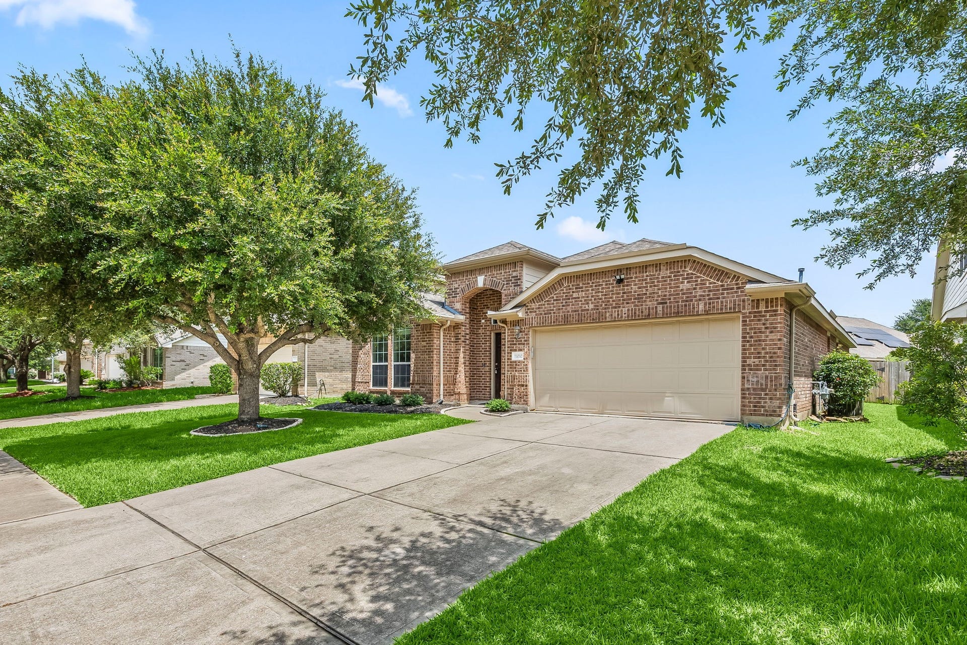 11010 Starling Creek Drive, Richmond, TX 77406 11010 Starling Creek Drive, Richmond, TX 77406