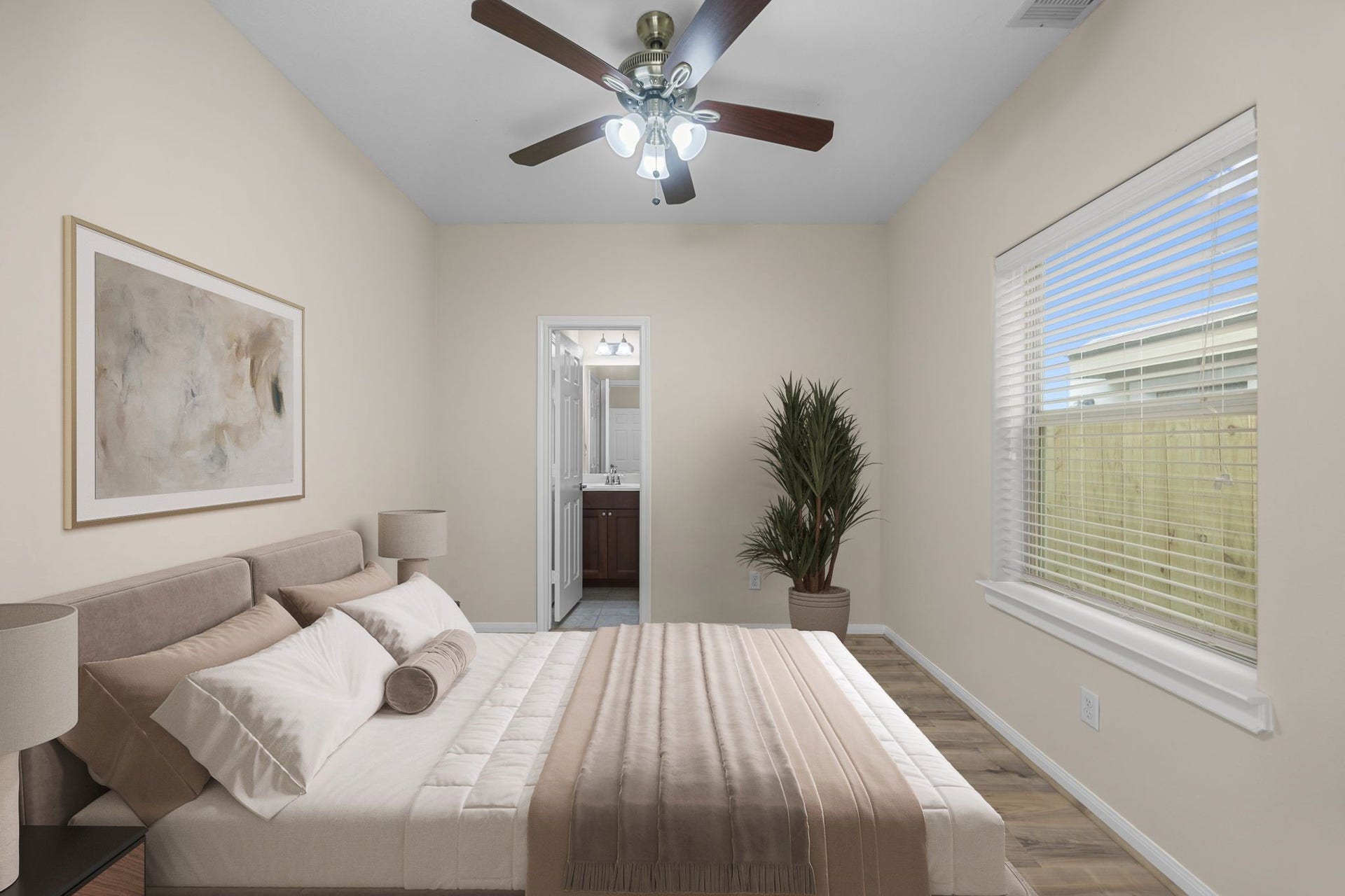 932 W 26th Street, #B, Houston, TX 77008 Virtually staged guest bedroom