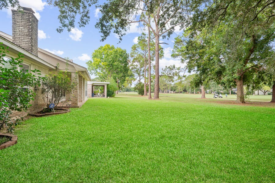 Property photo for 3423 Crow Valley Drive, Missouri City, TX