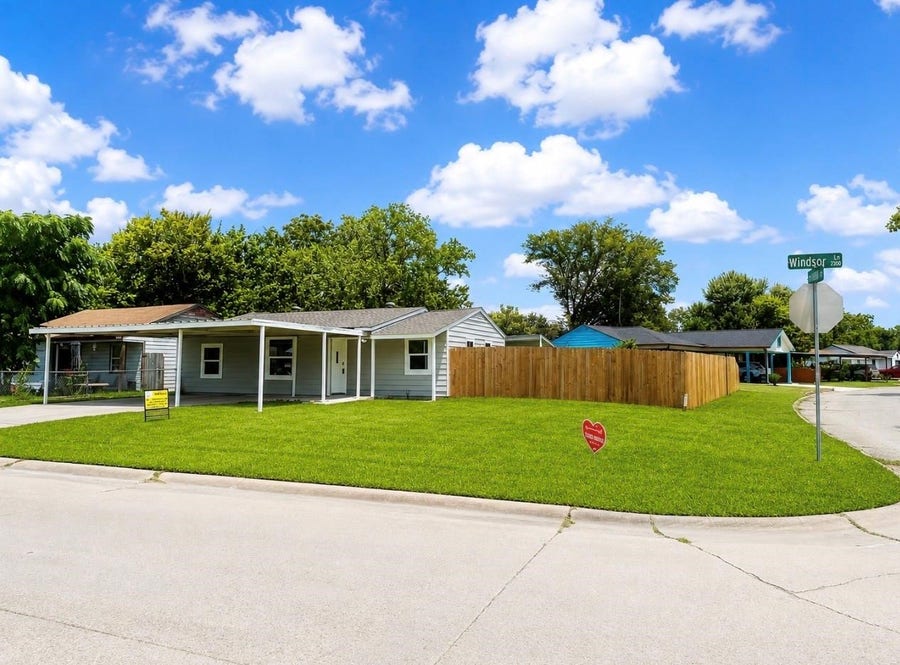Property photo for 2307 Windsor Lane, Pasadena, TX
