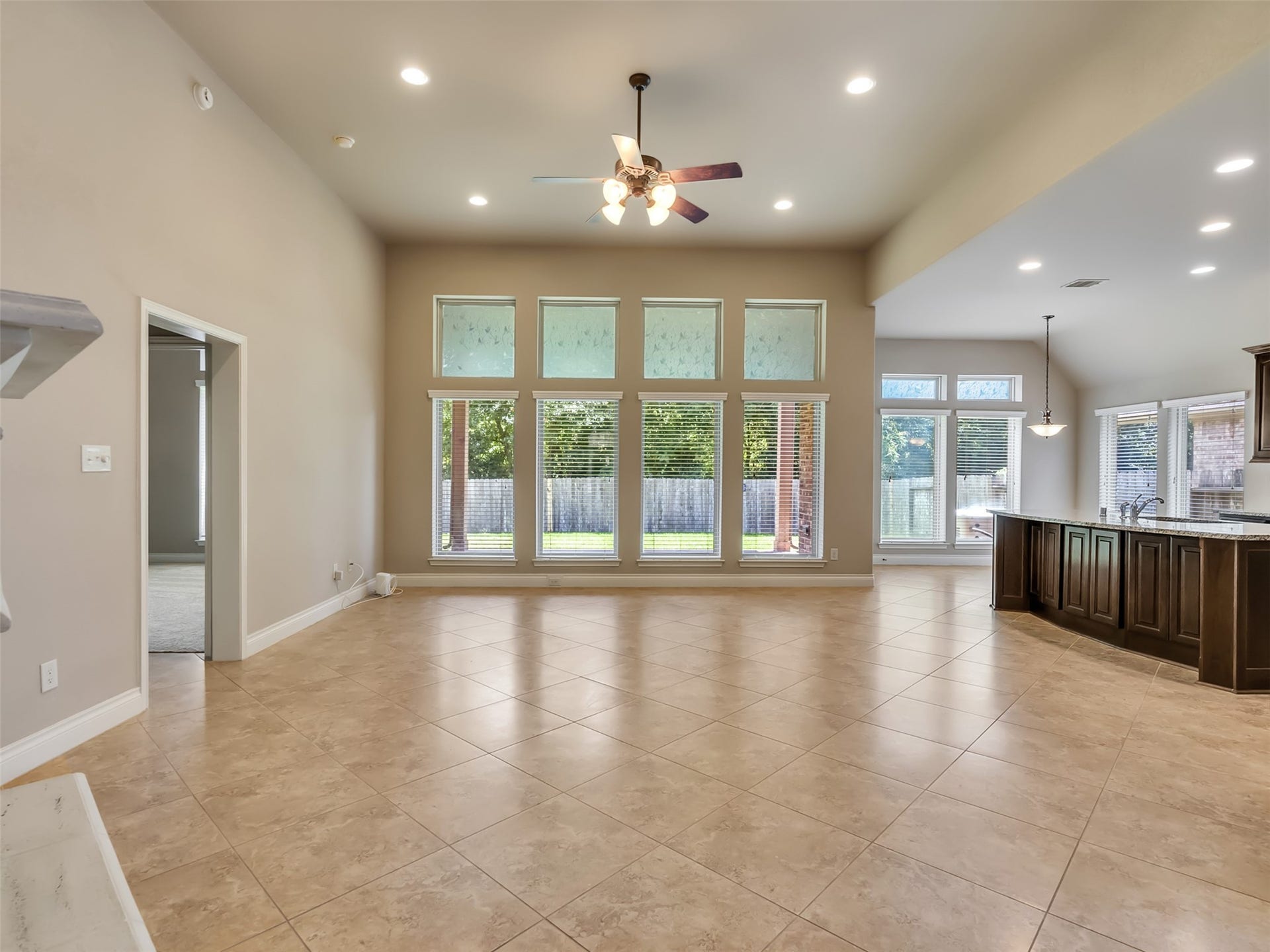 4131 N Creekmont Drive, Fresno, TX 77545 Living room.