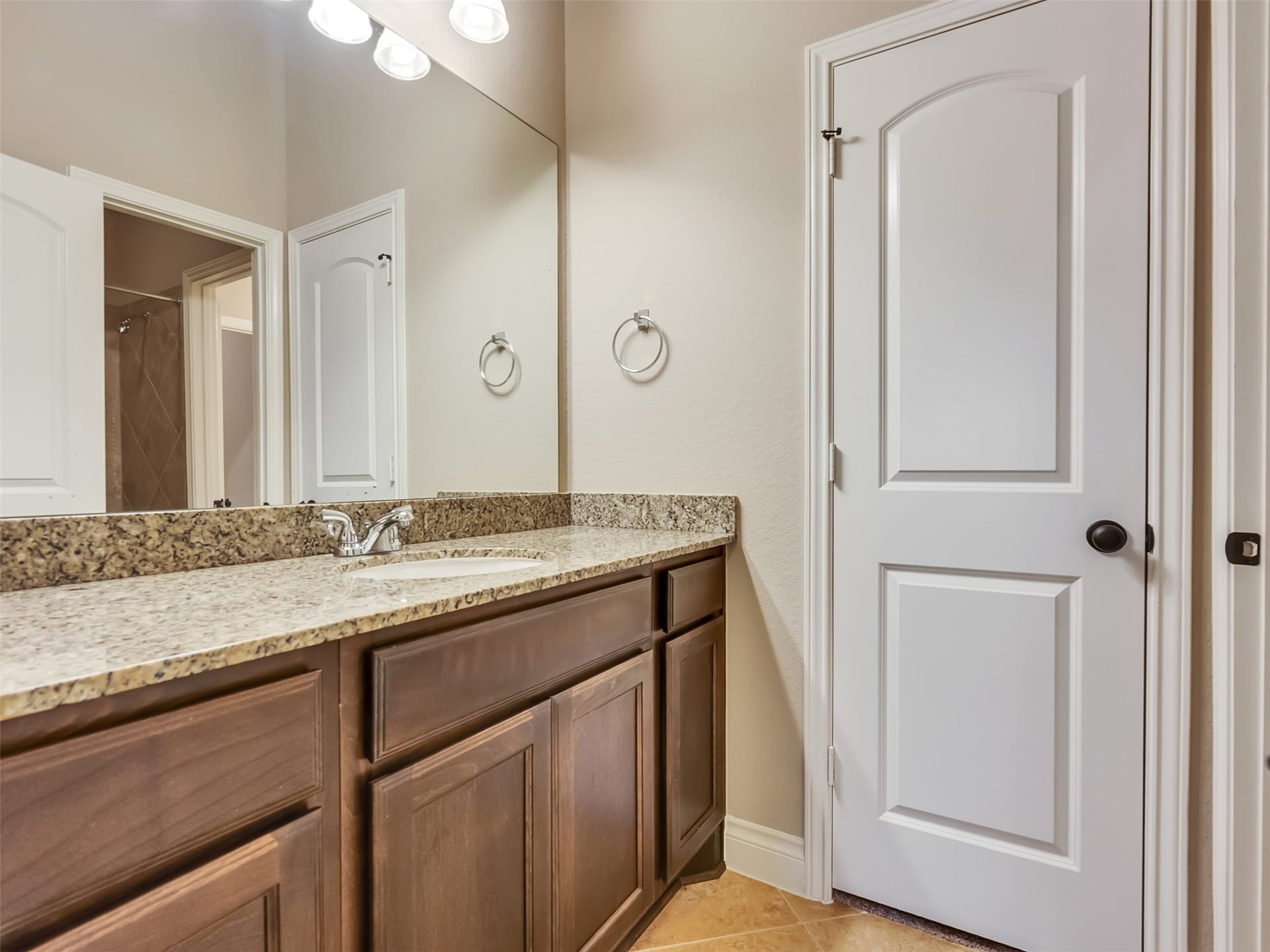 4131 N Creekmont Drive, Fresno, TX 77545 4131 N Creekmont Drive, Fresno, TX 77545