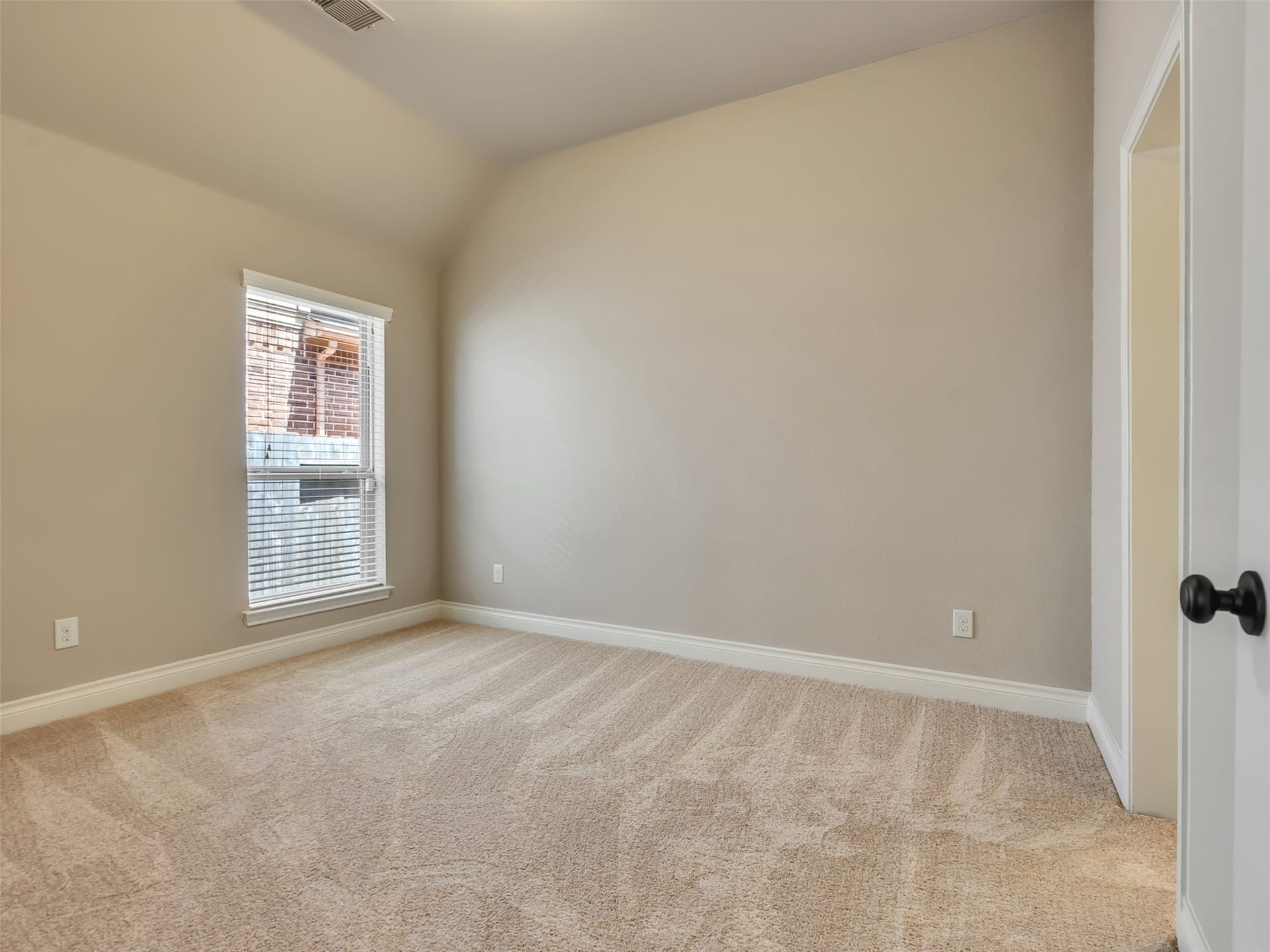 4131 N Creekmont Drive, Fresno, TX 77545 Secondary bedroom #2