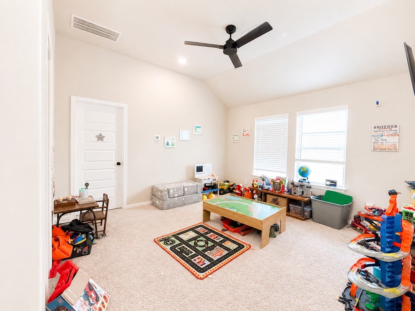 377 Selah Court, Alvin, TX 77511 377 Selah Court, Alvin, TX 77511
