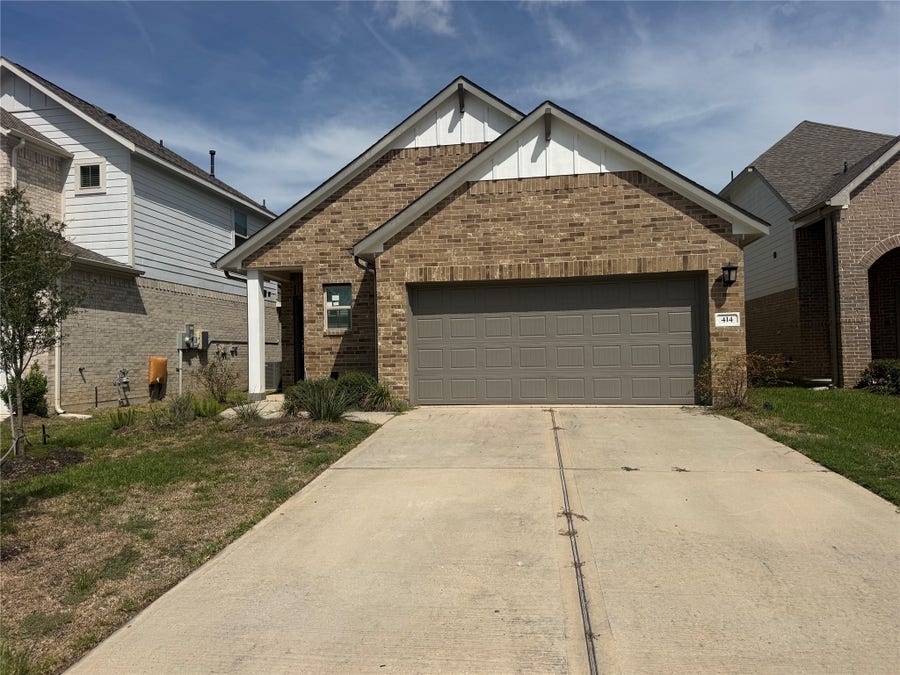 Property photo for 414 Alex Arbor Way, Conroe, TX