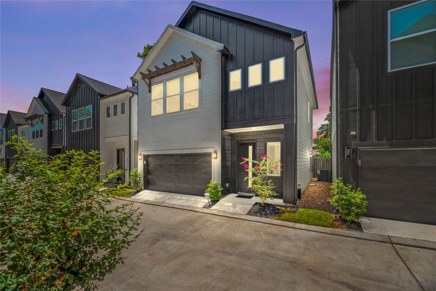 Property photo for 869 Mansfield Street, #E, Houston, TX