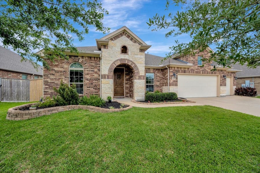 Property photo for 2295 Ashley Falls Lane, League City, TX