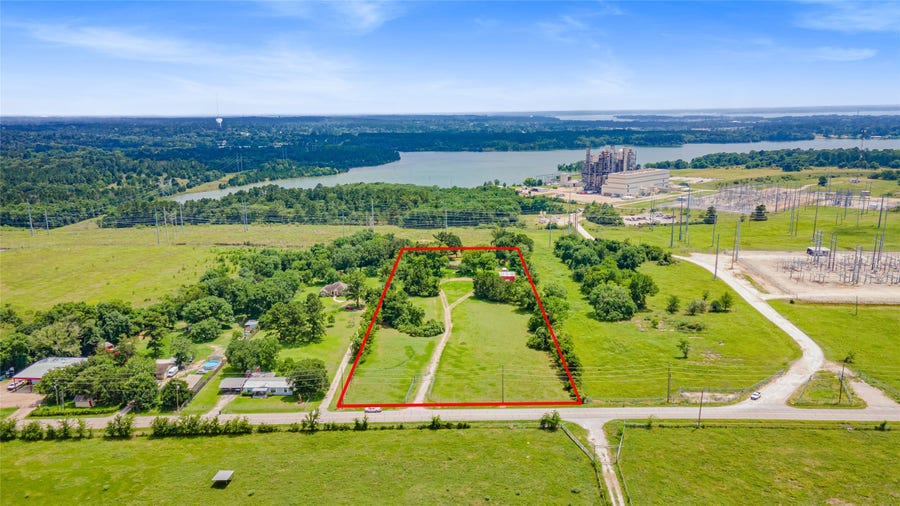 Property photo for 10973 Longstreet Road, Willis, TX