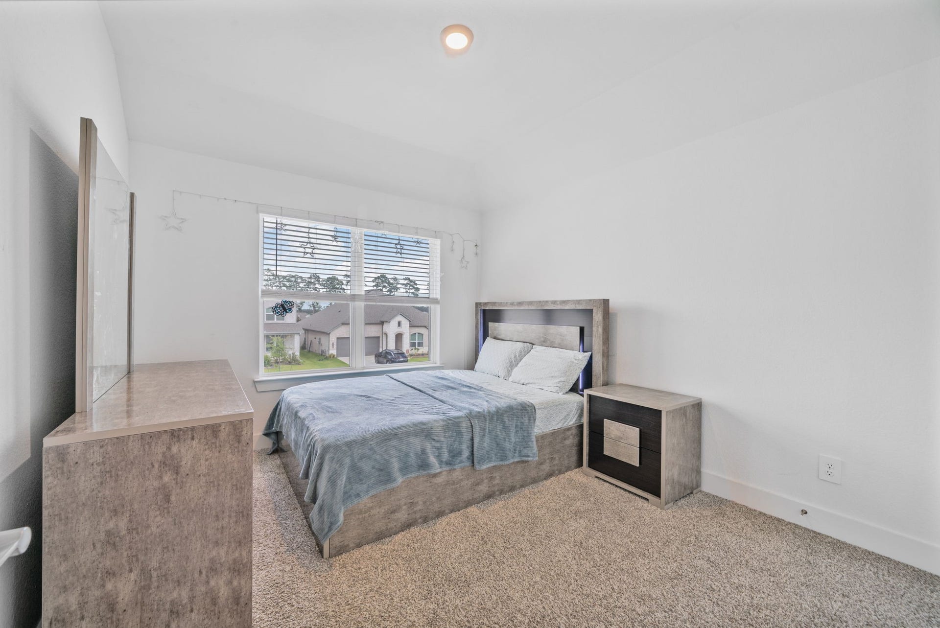 13745 Rising Sun Lane, Conroe, TX 77384 13745 Rising Sun Lane, Conroe, TX 77384