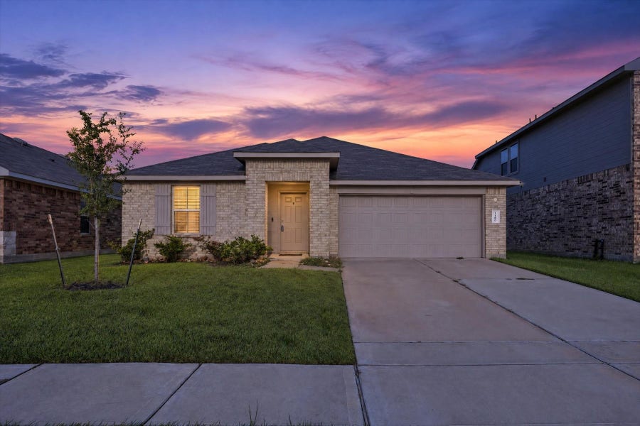 Property photo for 21406 Flowering Garden Lane, Katy, TX