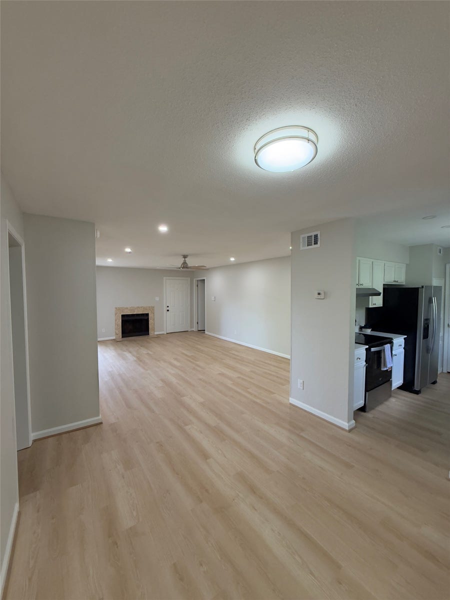 Property photo for 9797 Leawood Boulevard, #804, Houston, TX