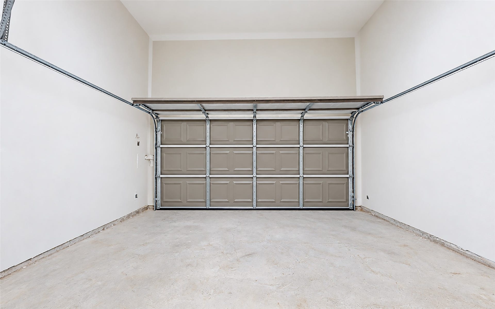 2027 Oak Forest Drive, Houston, TX 77018