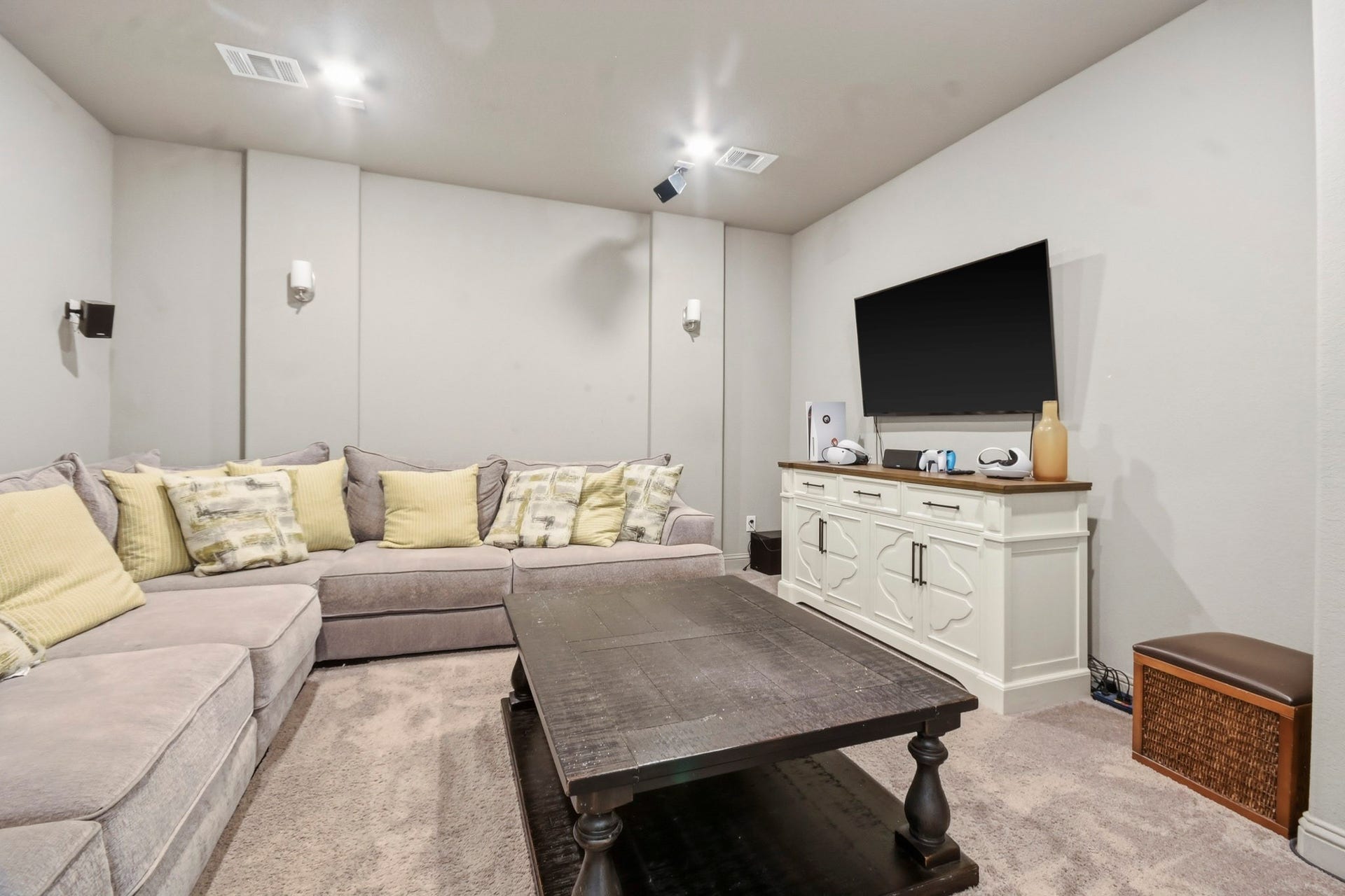 2511 Park Square Drive, Missouri City, TX 77459 Dedicated media room offers the perfect space for movie nights and entertaining.