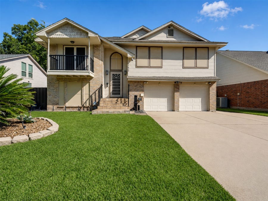 Property photo for 21626 Park York Drive, Katy, TX
