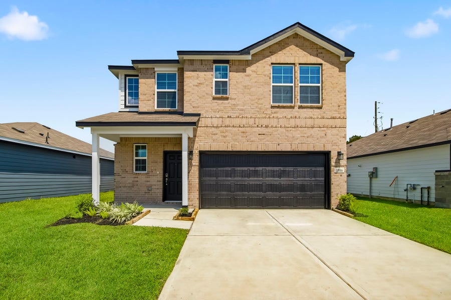 Property photo for 1886 Redwood Lane, Dayton, TX