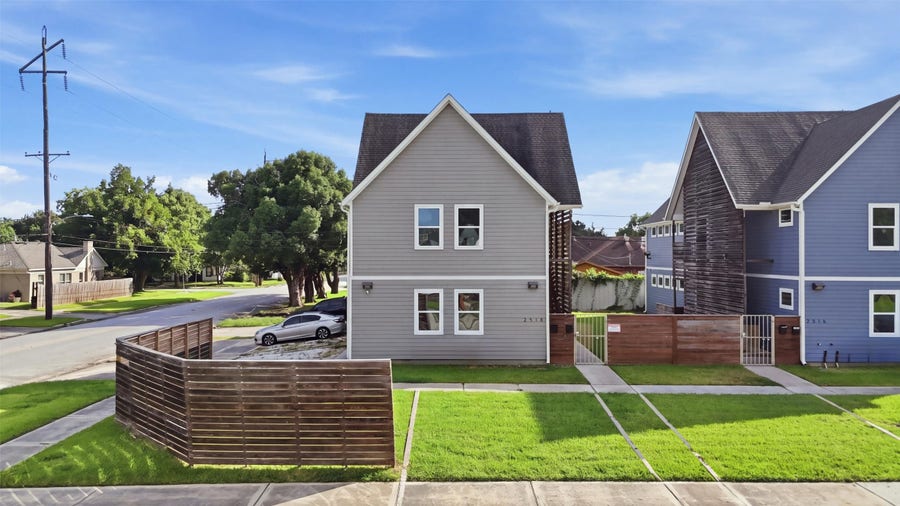 Property photo for 2518 Cleburne Street, Houston, TX