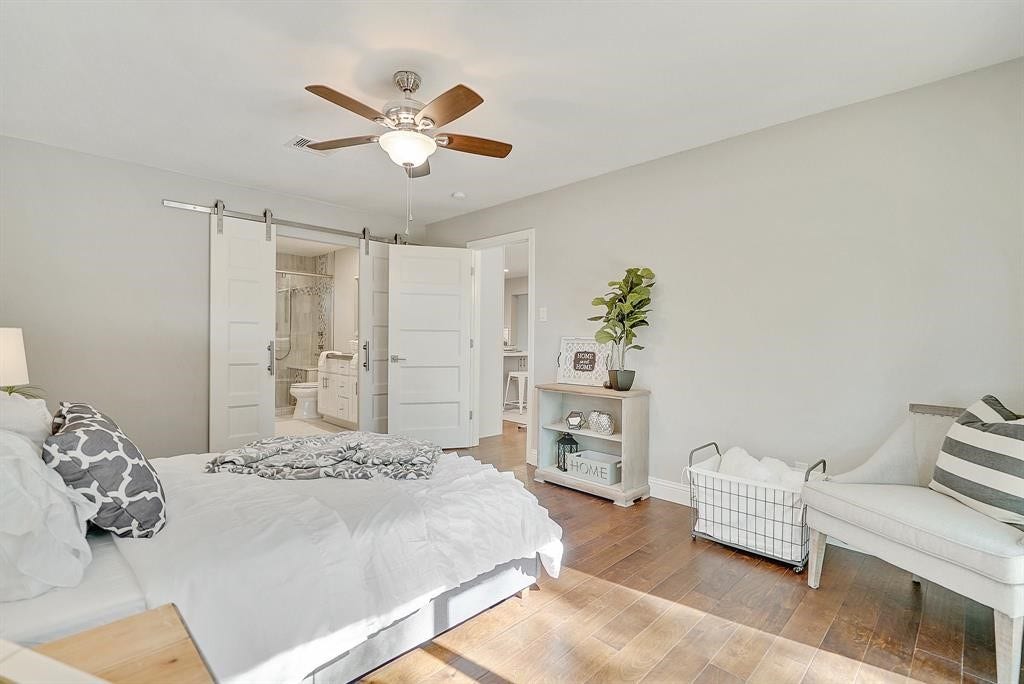 42 Kittiwake Court, Spring, TX 77380 42 Kittiwake Court, Spring, TX 77380
