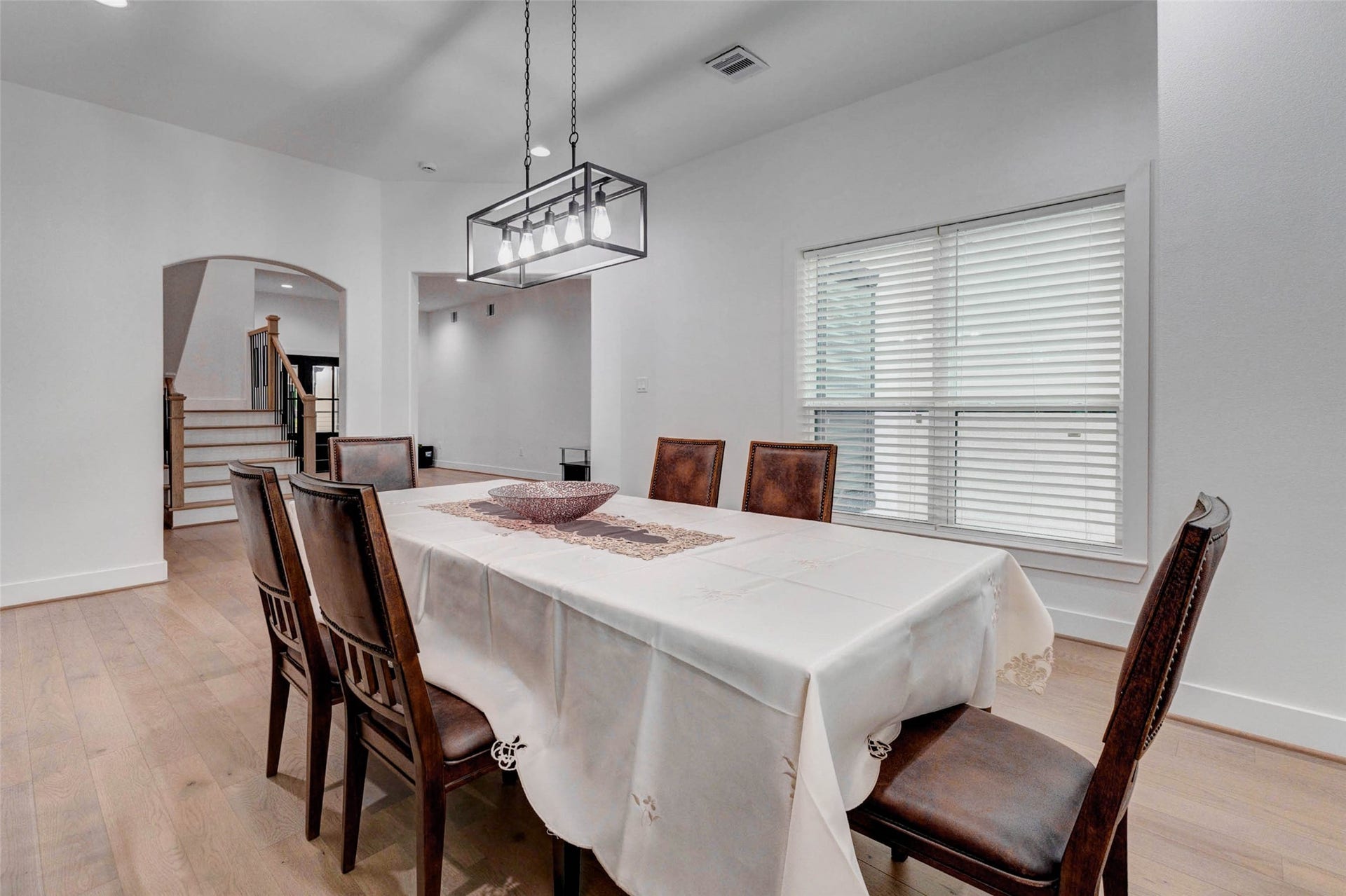 8617 Kari Court, Jersey Village, TX 77040 8617 Kari Court, Jersey Village, TX 77040