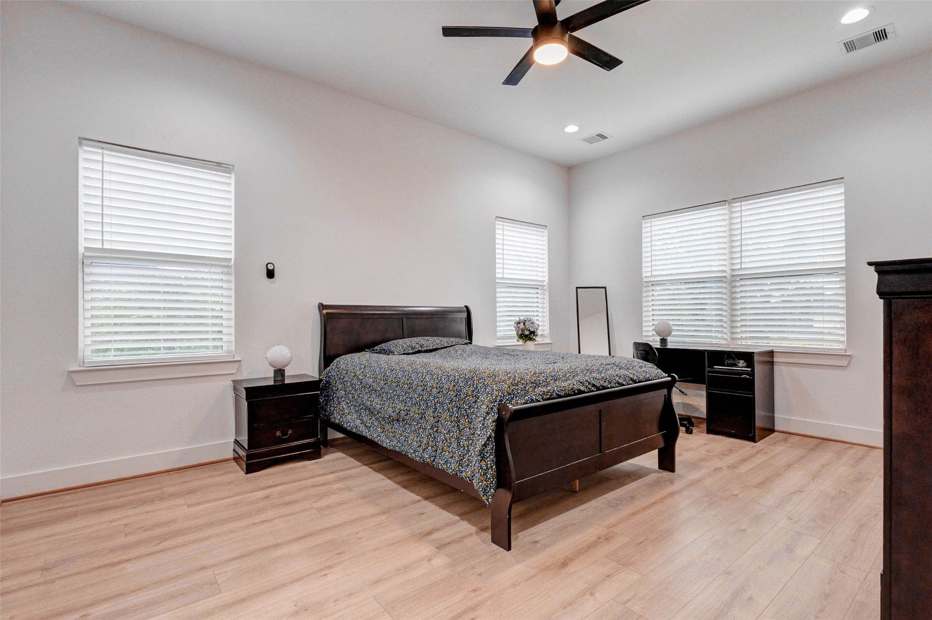 8617 Kari Court, Jersey Village, TX 77040 8617 Kari Court, Jersey Village, TX 77040