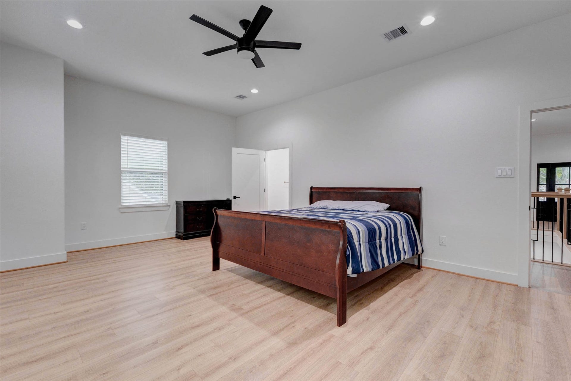 8617 Kari Court, Jersey Village, TX 77040 8617 Kari Court, Jersey Village, TX 77040
