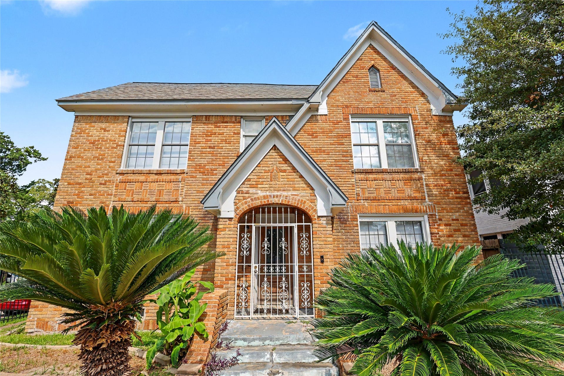 5121 Polk Street, #2, Houston, TX 77023