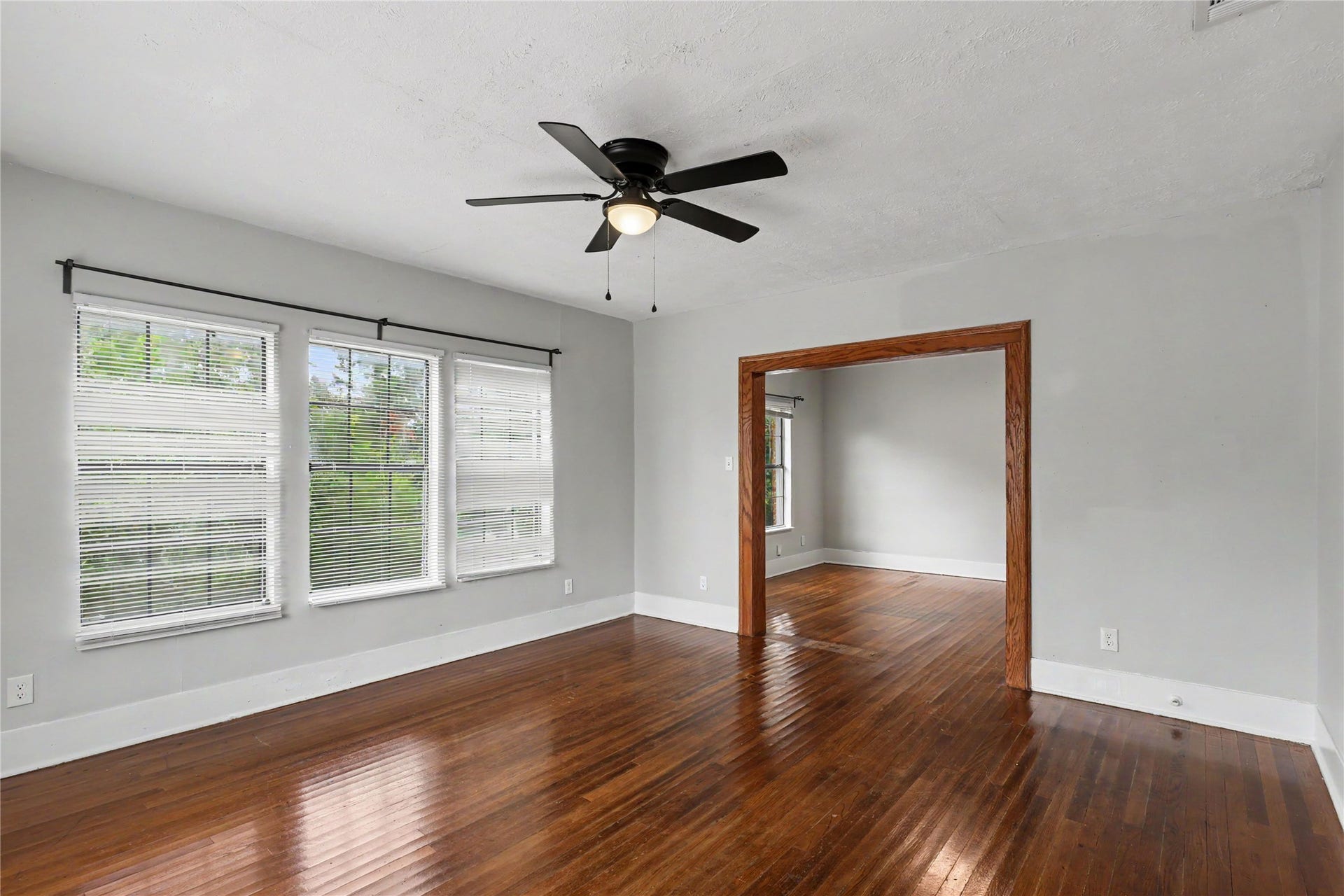 5121 Polk Street, #2, Houston, TX 77023