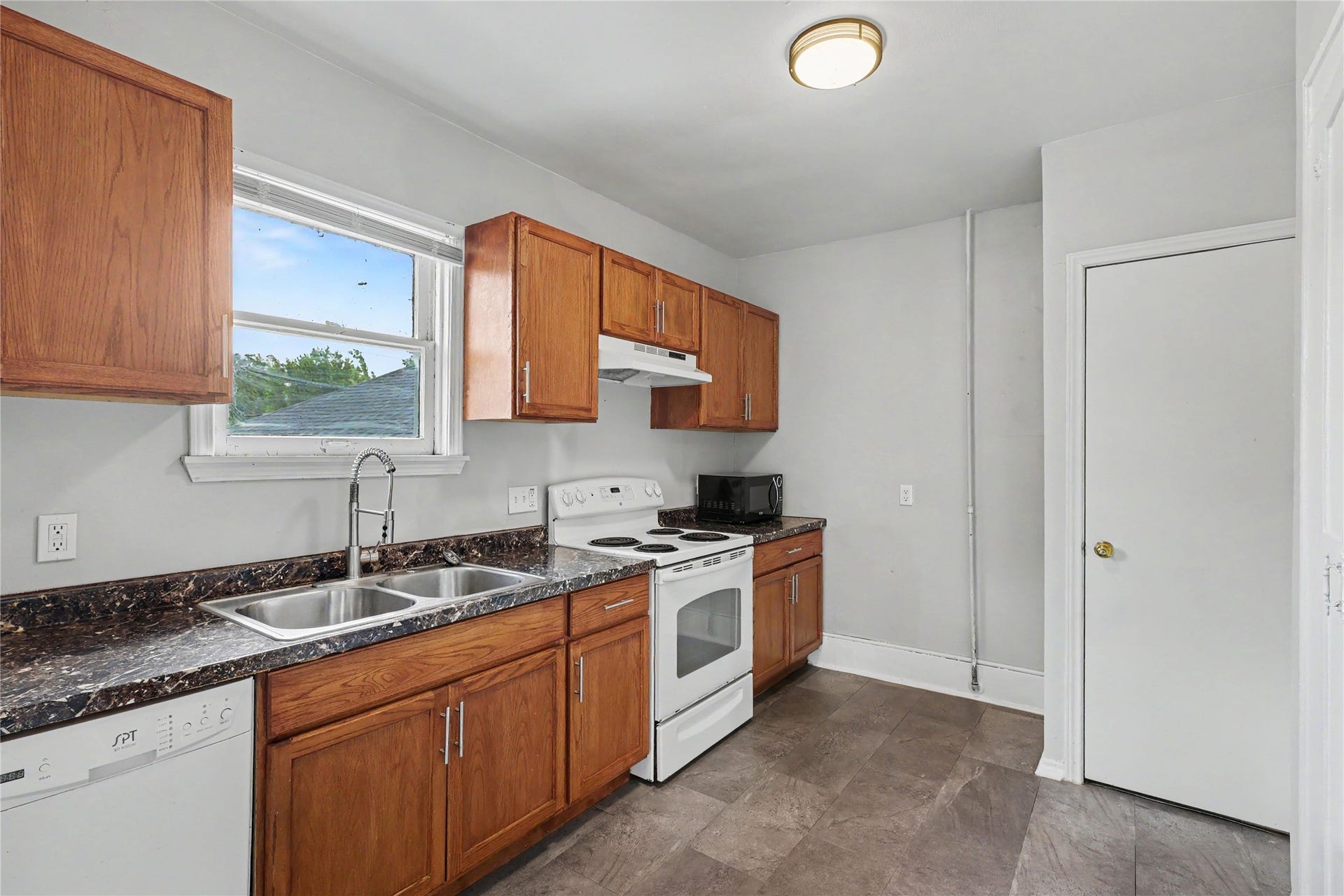 5121 Polk Street, #2, Houston, TX 77023