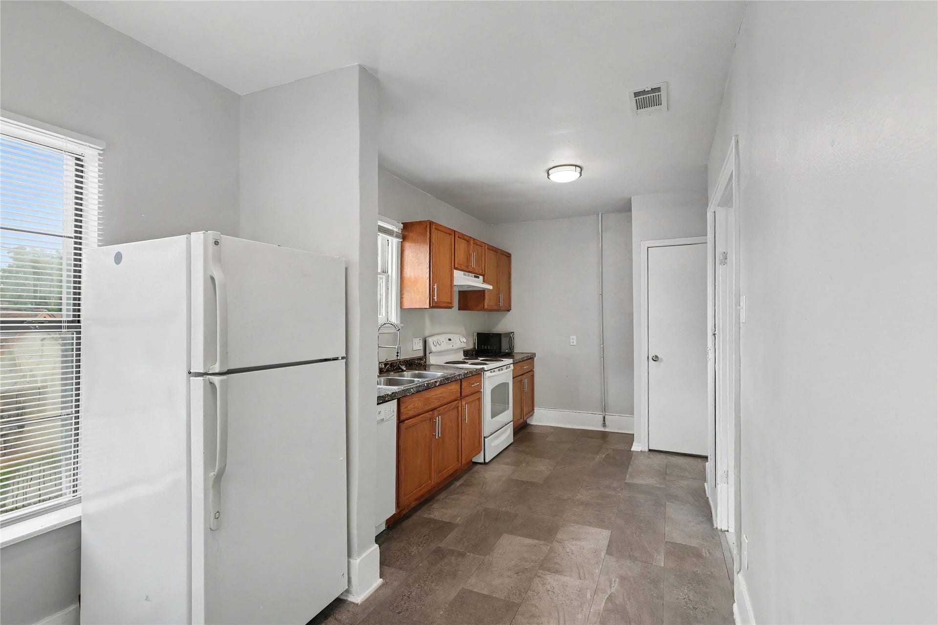 5121 Polk Street, #2, Houston, TX 77023