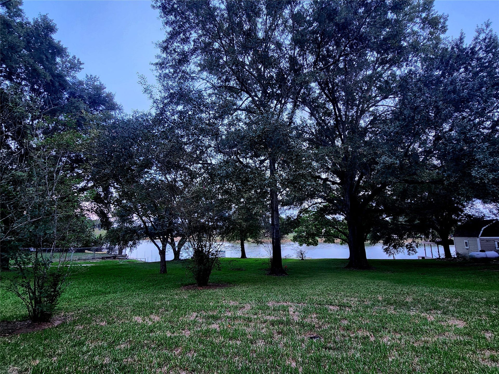 TBD Dream Point, Willis, TX 77318 Lakefront neighborhood park. Plenty of room to picnic, play ball, or bring chairs and watch the sunset.