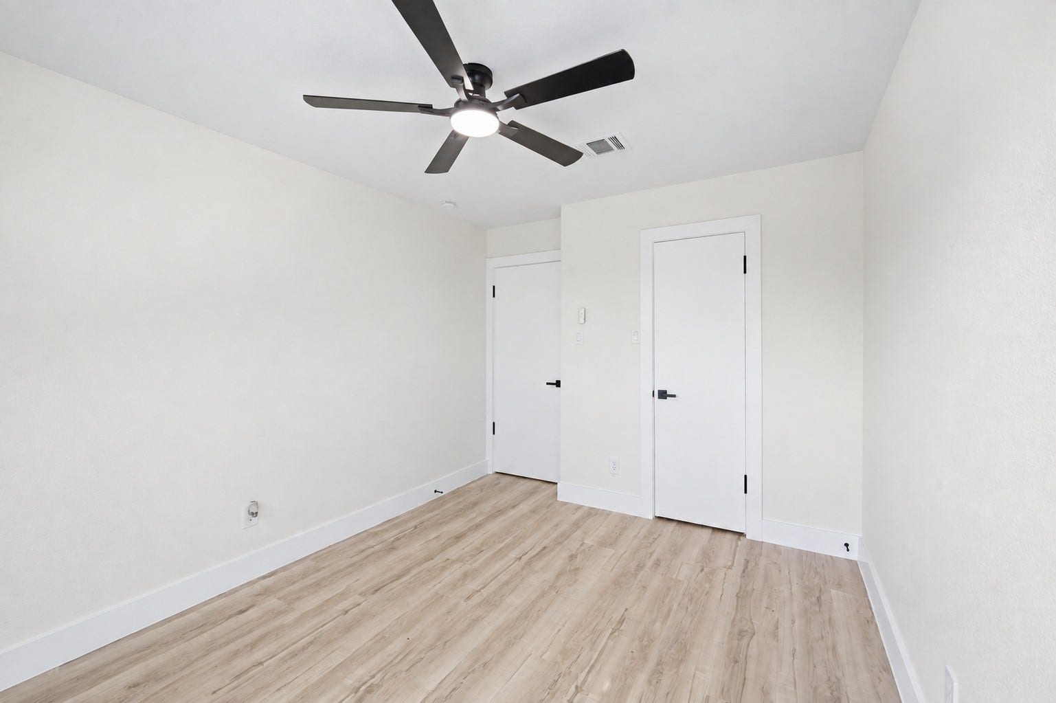 14387 Misty Meadow Lane, Houston, TX 77079 Another angle of the bedroom showcasing the closets