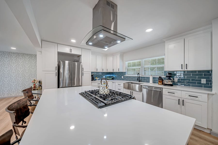 Property photo for 4814 Briarbend Drive, Houston, TX
