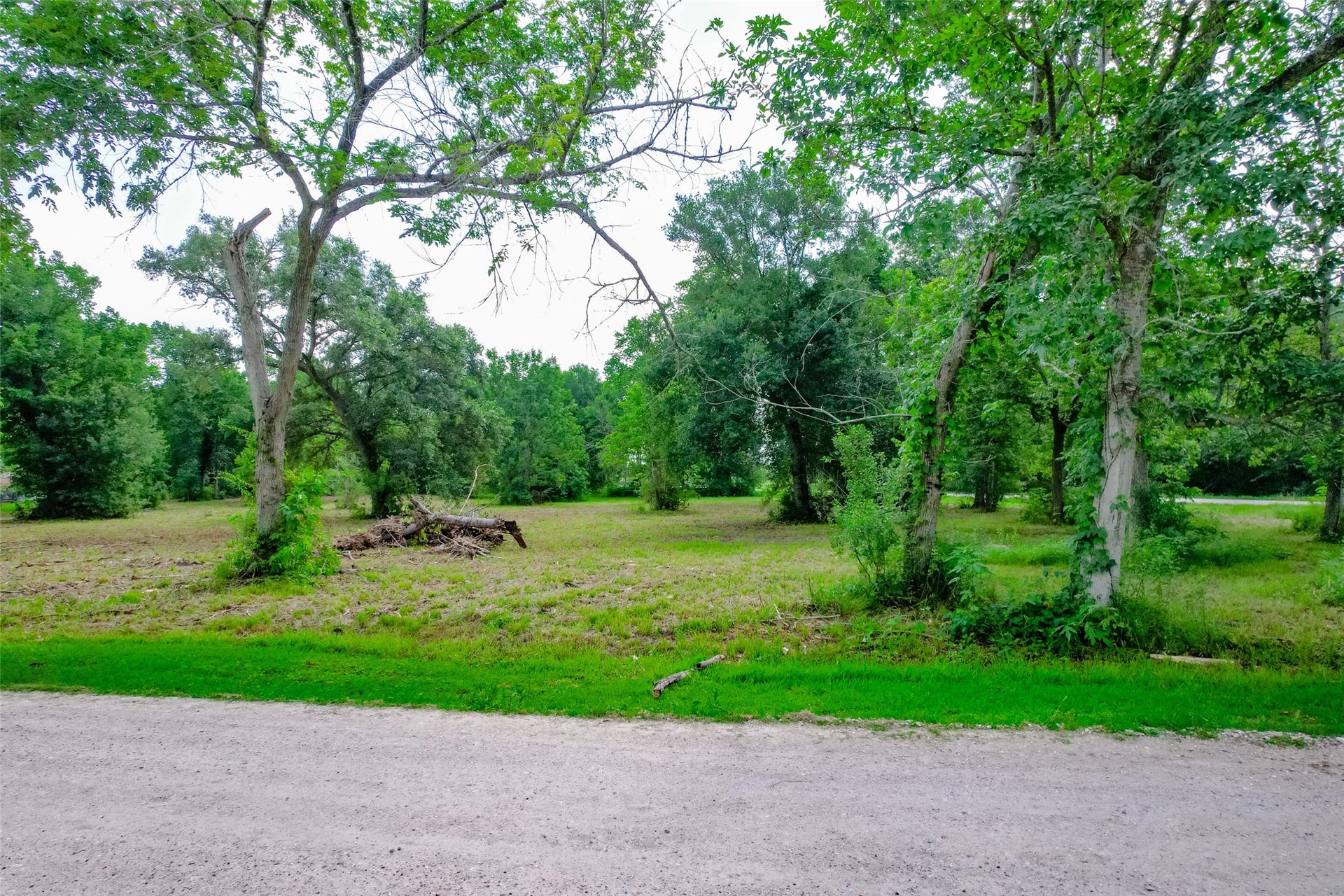 8519 Maywald Street, Manvel, TX 77578 8519 Maywald Street, Manvel, TX 77578