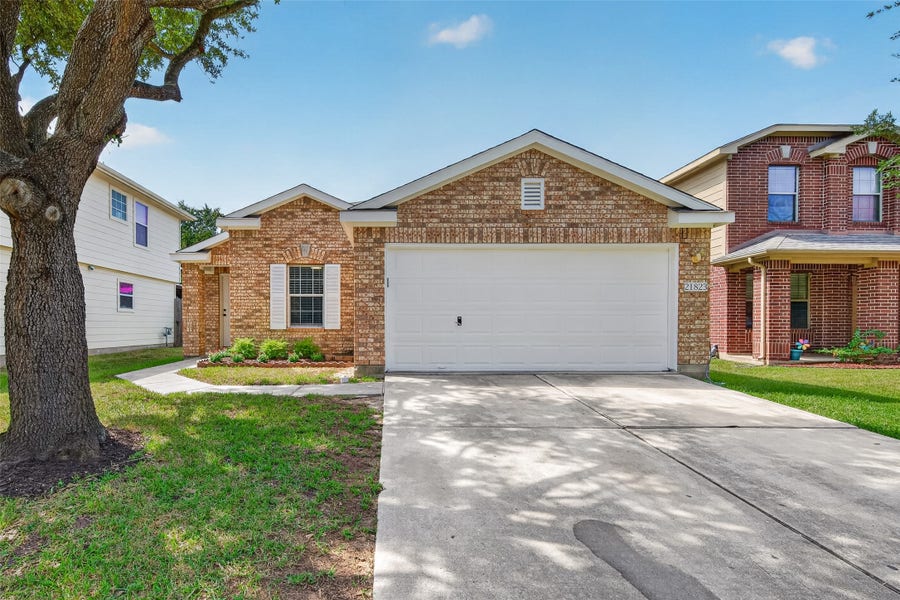 Property photo for 21823 Haven Cove Lane, Katy, TX