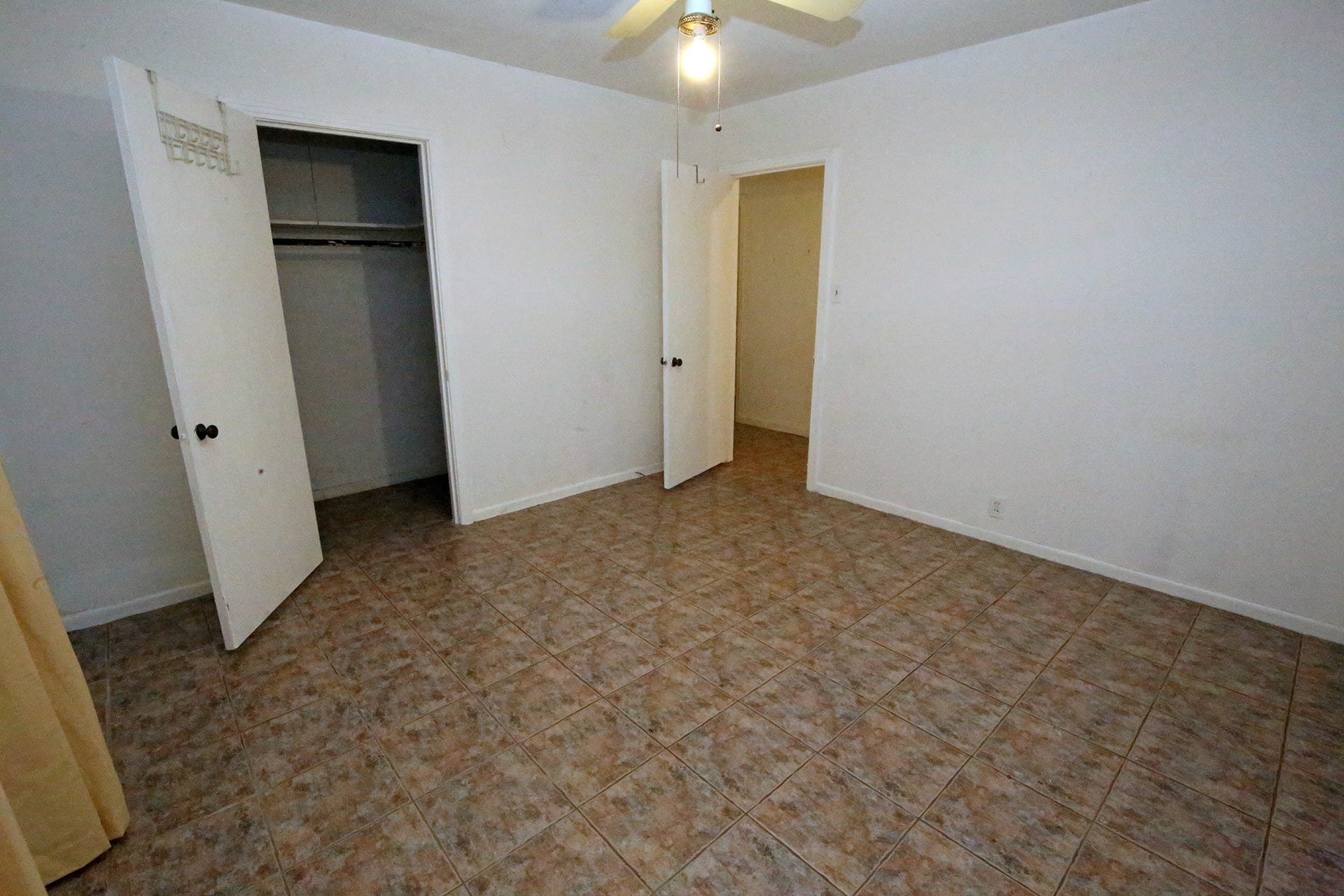 4929 S Elm Avenue, Santa Fe, TX 77517 Bedroom #1