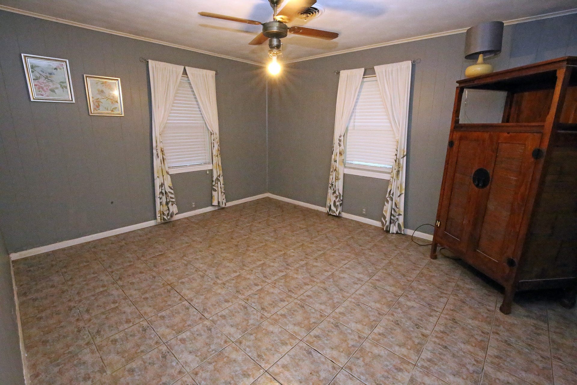 4929 S Elm Avenue, Santa Fe, TX 77517 Bedroom #3