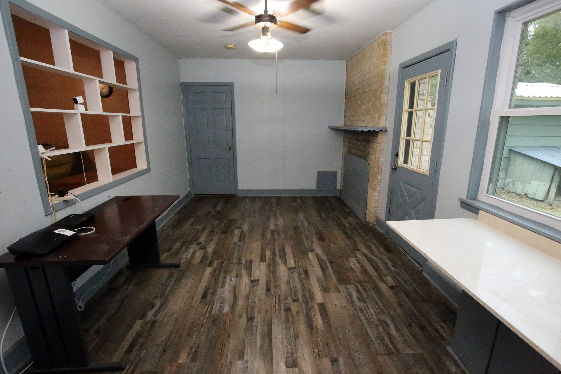 4929 S Elm Avenue, Santa Fe, TX 77517 Come on out to the Mud Room!