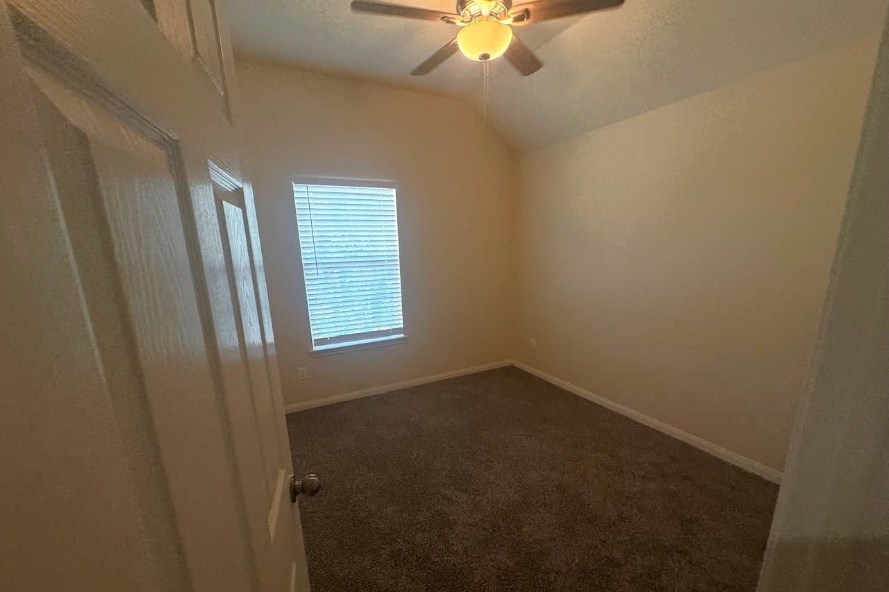 4006 Hawthorne Arbor, Fresno, TX 77545 4006 Hawthorne Arbor, Fresno, TX 77545