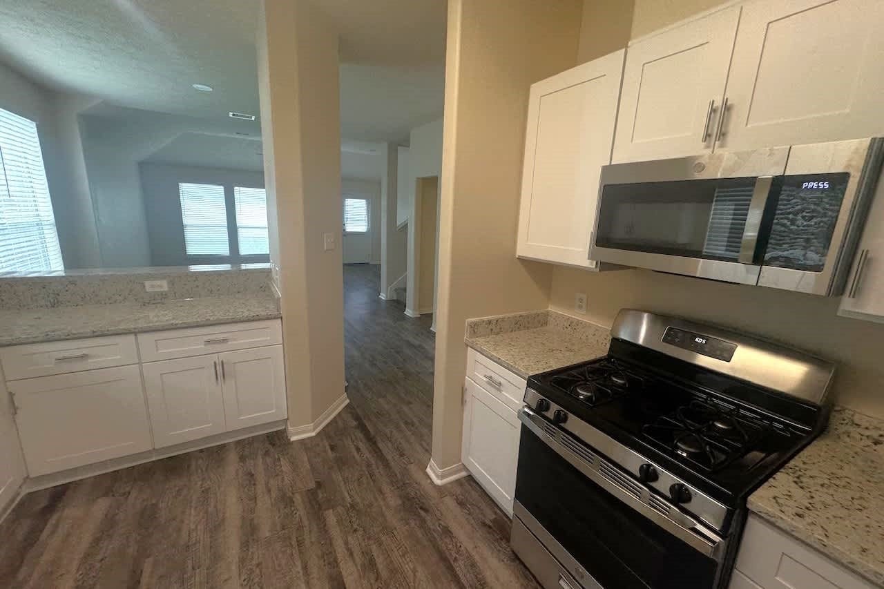 4006 Hawthorne Arbor, Fresno, TX 77545 4006 Hawthorne Arbor, Fresno, TX 77545