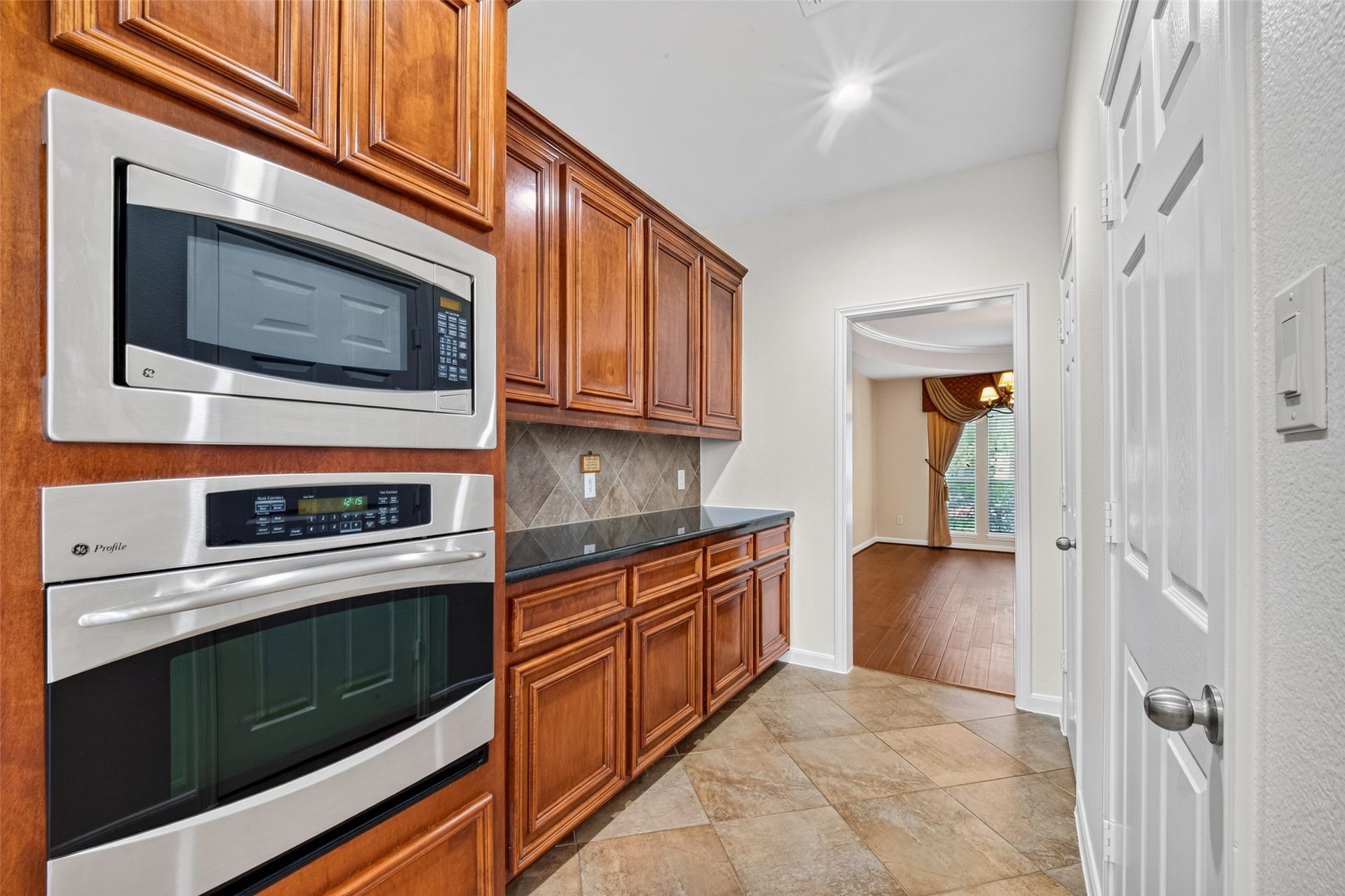 9211 Cold Hollow Lane, Missouri City, TX 77459 9211 Cold Hollow Lane, Missouri City, TX 77459