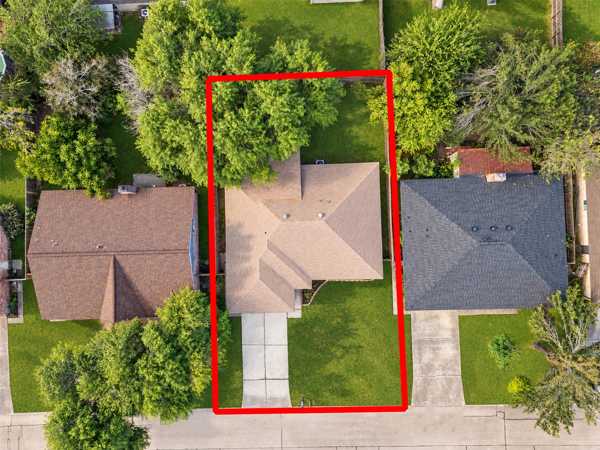 9805 Blue Bird Street, La Porte, TX 77571 9805 Blue Bird Street, La Porte, TX 77571