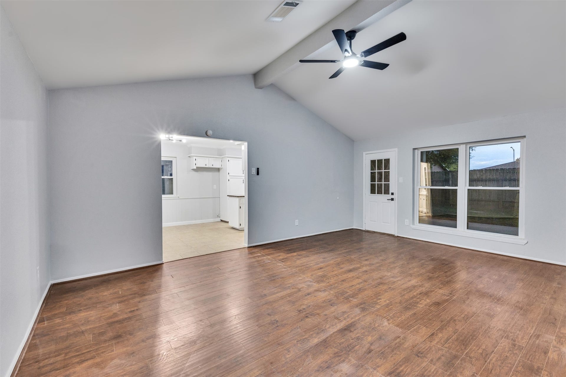 9805 Blue Bird Street, La Porte, TX 77571 9805 Blue Bird Street, La Porte, TX 77571